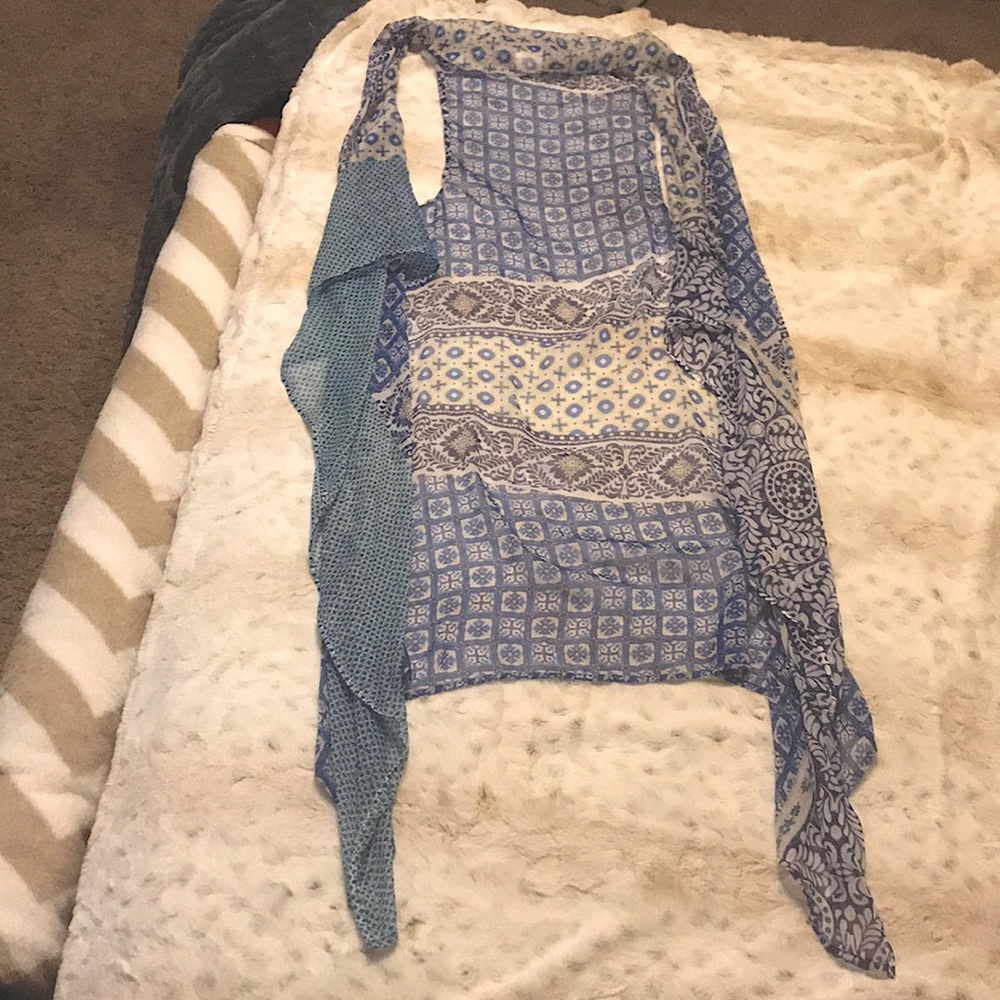 O/S classic blue pattern/print sheer long vest